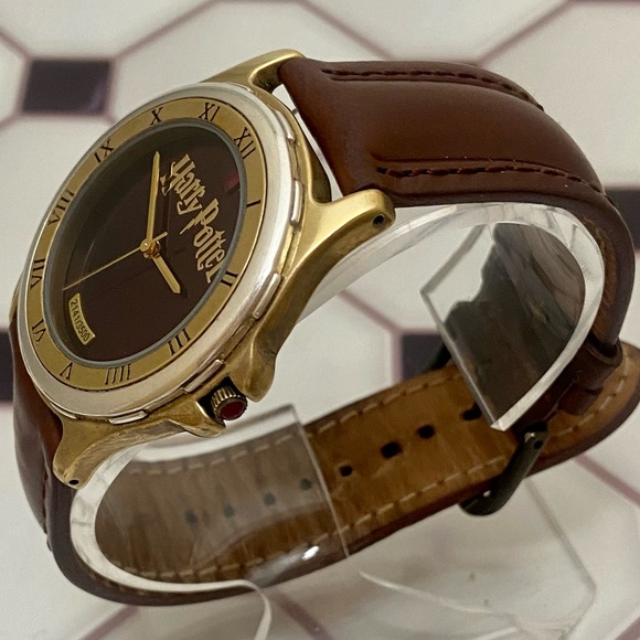 Vintage Fossil x Harry Potter Limited Edition Unisex Watch 2141 / 3500 - Picture 4 of 16